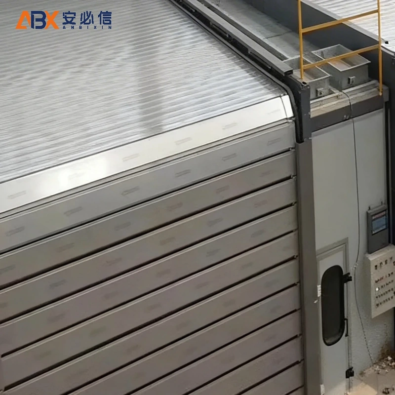 酒泉市金属快速门
